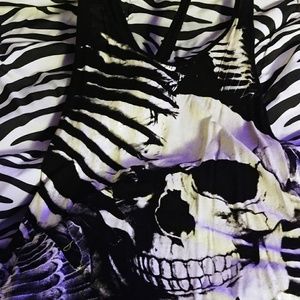 Hot topic skull Crossback tank